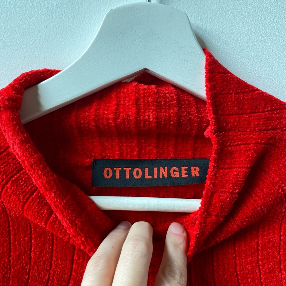 Ottolinger - Red Cropped Turtleneck Sweater with Drawstring Detail - Picture 2 of 10